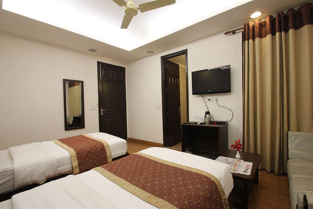 Hermitage By The Cosy Hotels Near Lotus Temple Neu-Delhi Exterior foto