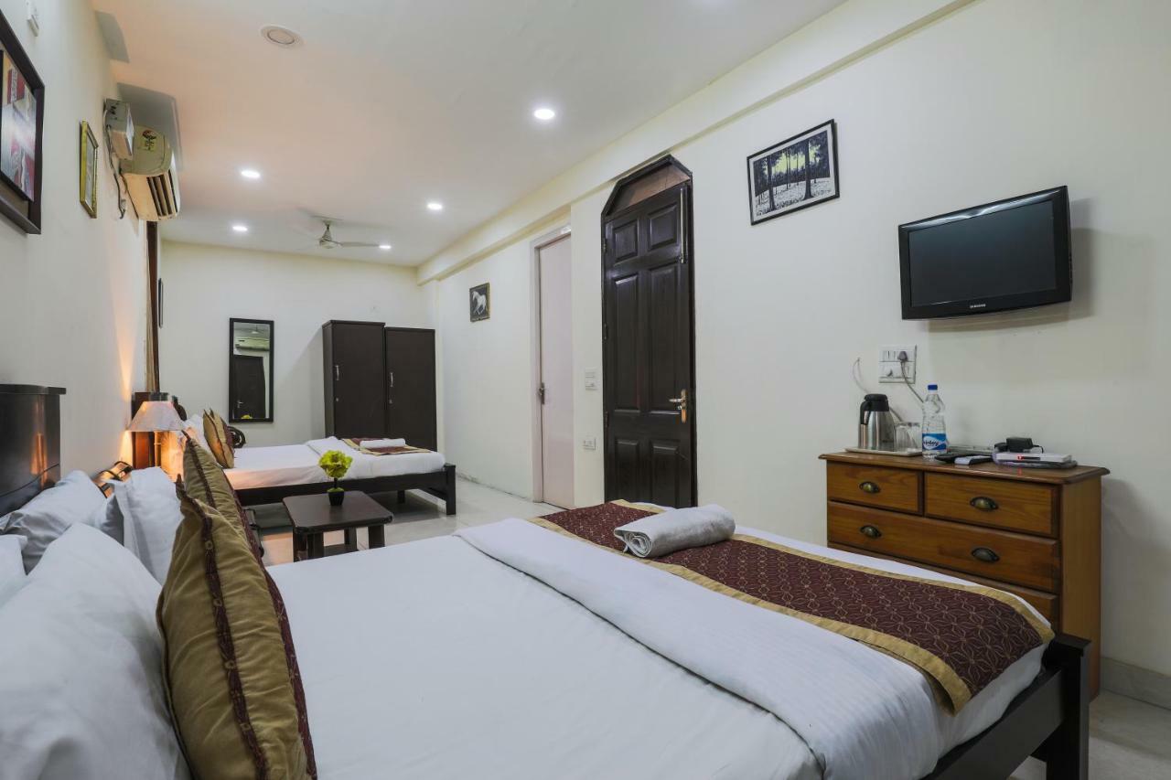 Hermitage By The Cosy Hotels Near Lotus Temple Neu-Delhi Exterior foto
