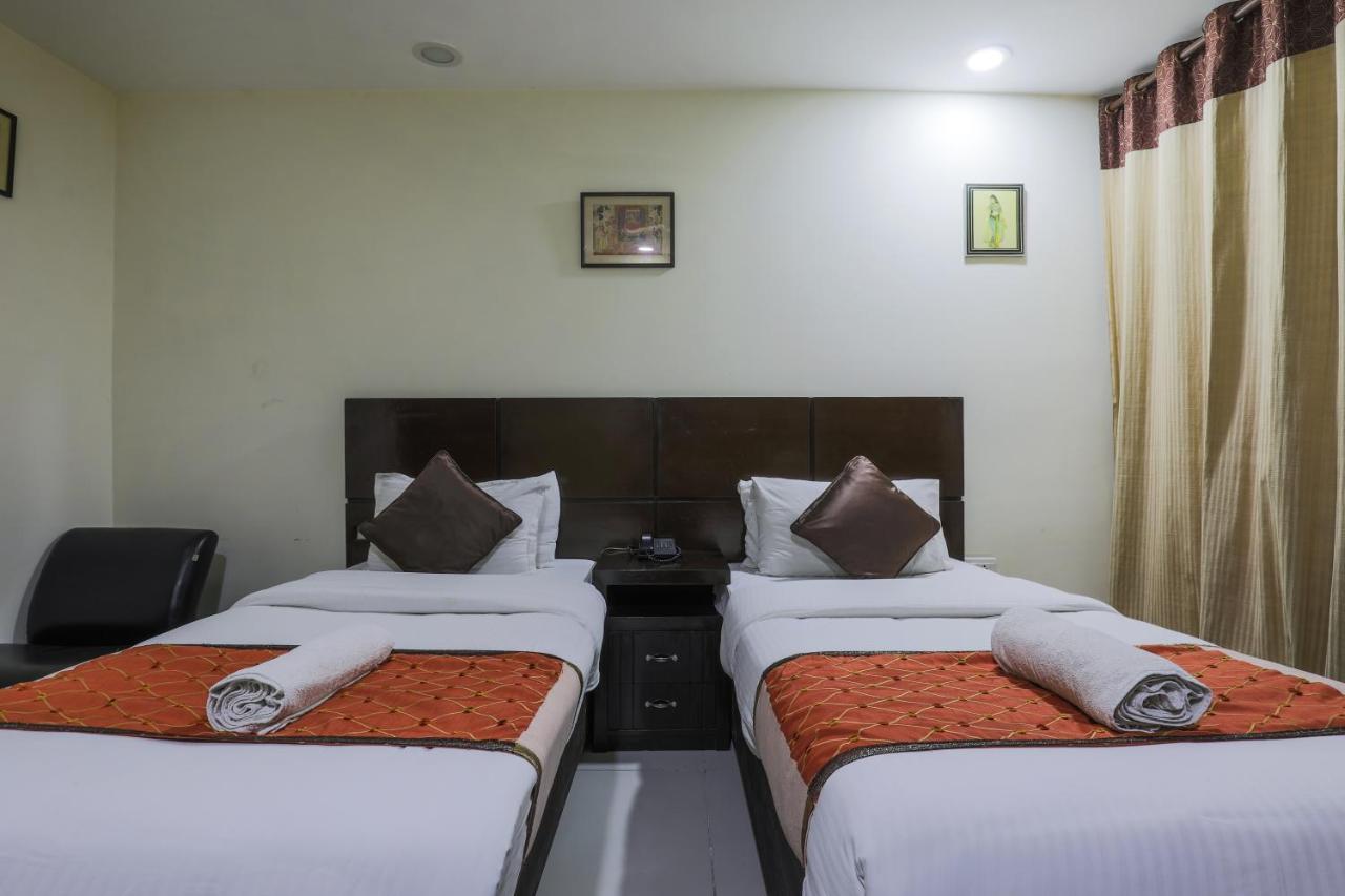 Hermitage By The Cosy Hotels Near Lotus Temple Neu-Delhi Exterior foto