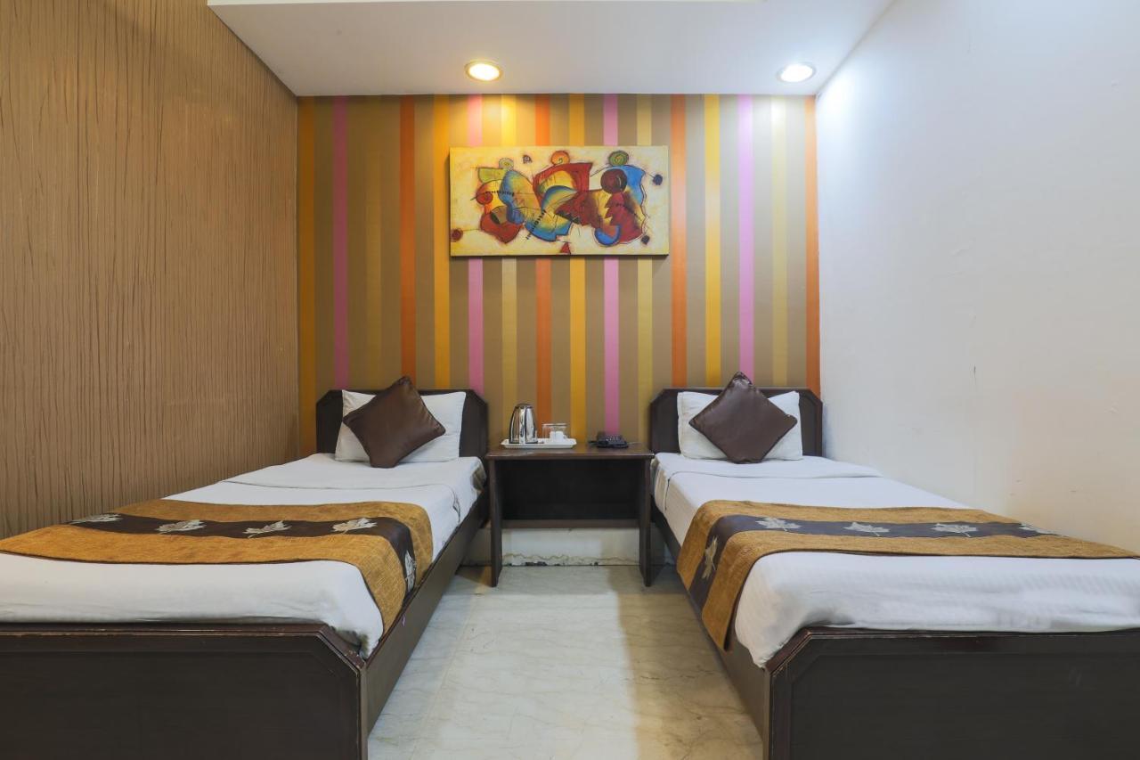 Hermitage By The Cosy Hotels Near Lotus Temple Neu-Delhi Exterior foto